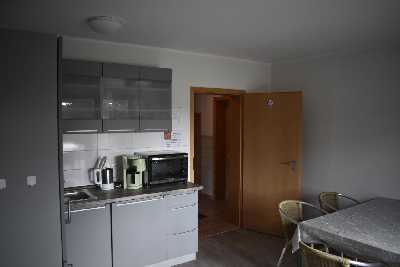 Pension Zur Schleuse Garni Am Elbe Luebeck - Kanal In Witzeeze Kültér fotó