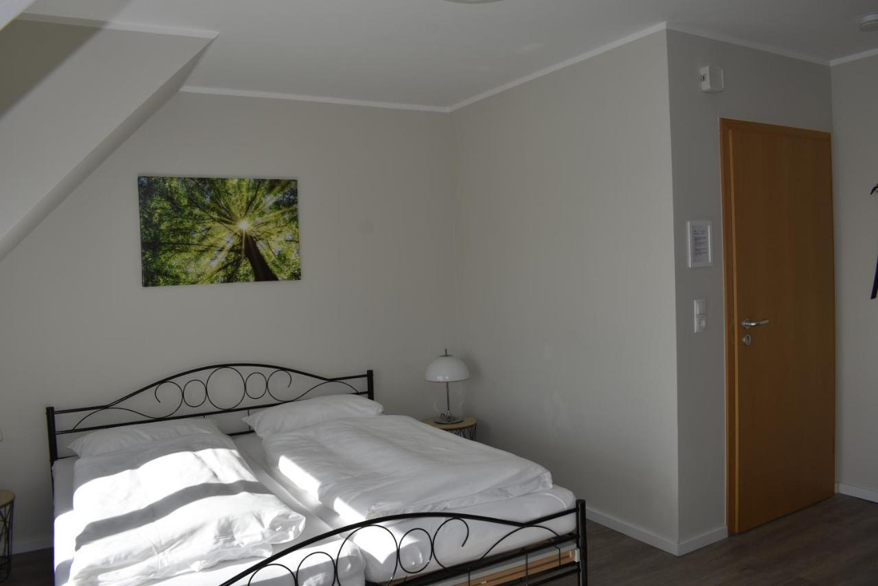 Pension Zur Schleuse Garni Am Elbe Luebeck - Kanal In Witzeeze Kültér fotó